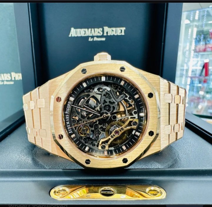 Irene4803's tweet photo. Naomba Repost Yako 🙏♥
⌚Best Audemars Piguet skeleton watch
💰475000
📞0752777167
📍Mwananyamala A https://t.co/Eht5HLdAik