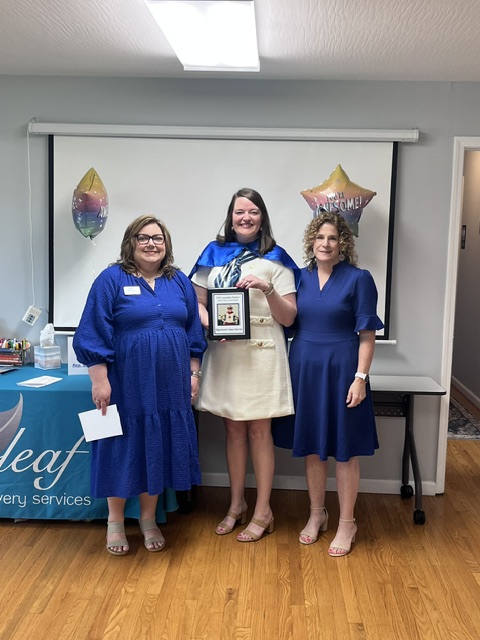 CAC_Kentucky's tweet photo. Honored to recognize our Legendary Partner, Rep. Samara Heavrin���a true champion for Kentucky’s children. Thanks to Silverleaf Sexual Trauma Recovery Services for hosting and Sen. Meredith for joining us! https://t.co/654Q1X3ecD