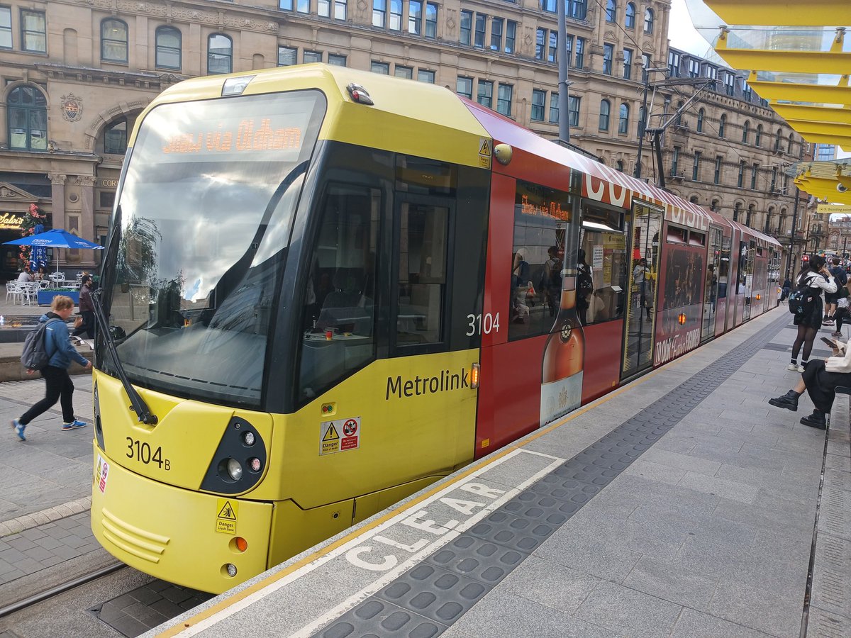 TheMadMidlander's tweet photo. Safely home with today's final few including 3081 in a new ad :) been a great one - will probably nip into town again tomorrow afternoon in the hopes of finding 3076! @BeeNetwork https://t.co/yL2WVtlcRg