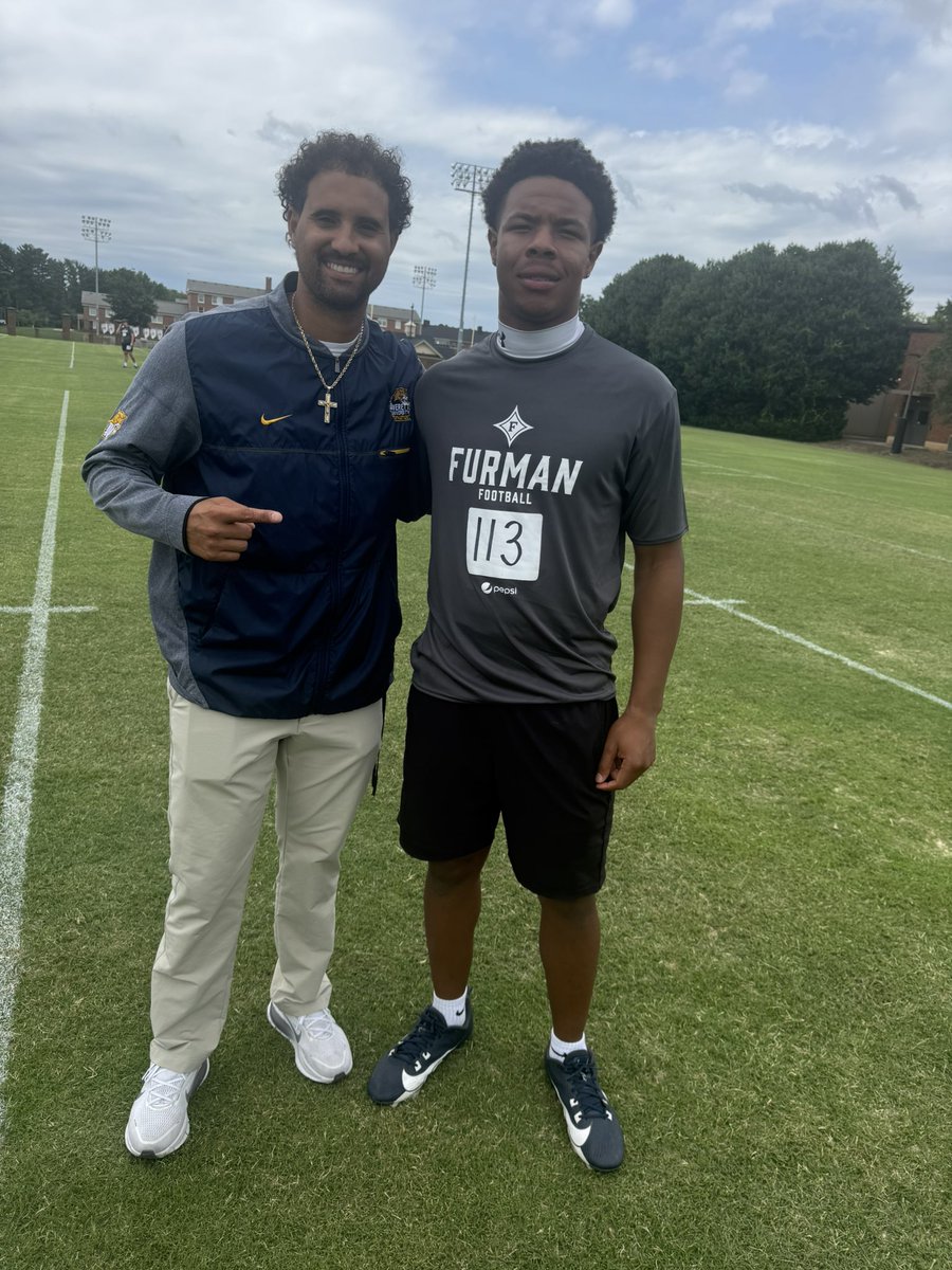 TryonDuncan_'s tweet photo. After a great conversation with @AJames_11 I am grateful to receive an offer from @AverettFootball. 

@nateharris79 
@REFINEDFB 
@Spartanburg_FB https://t.co/bNOA80YE8Q