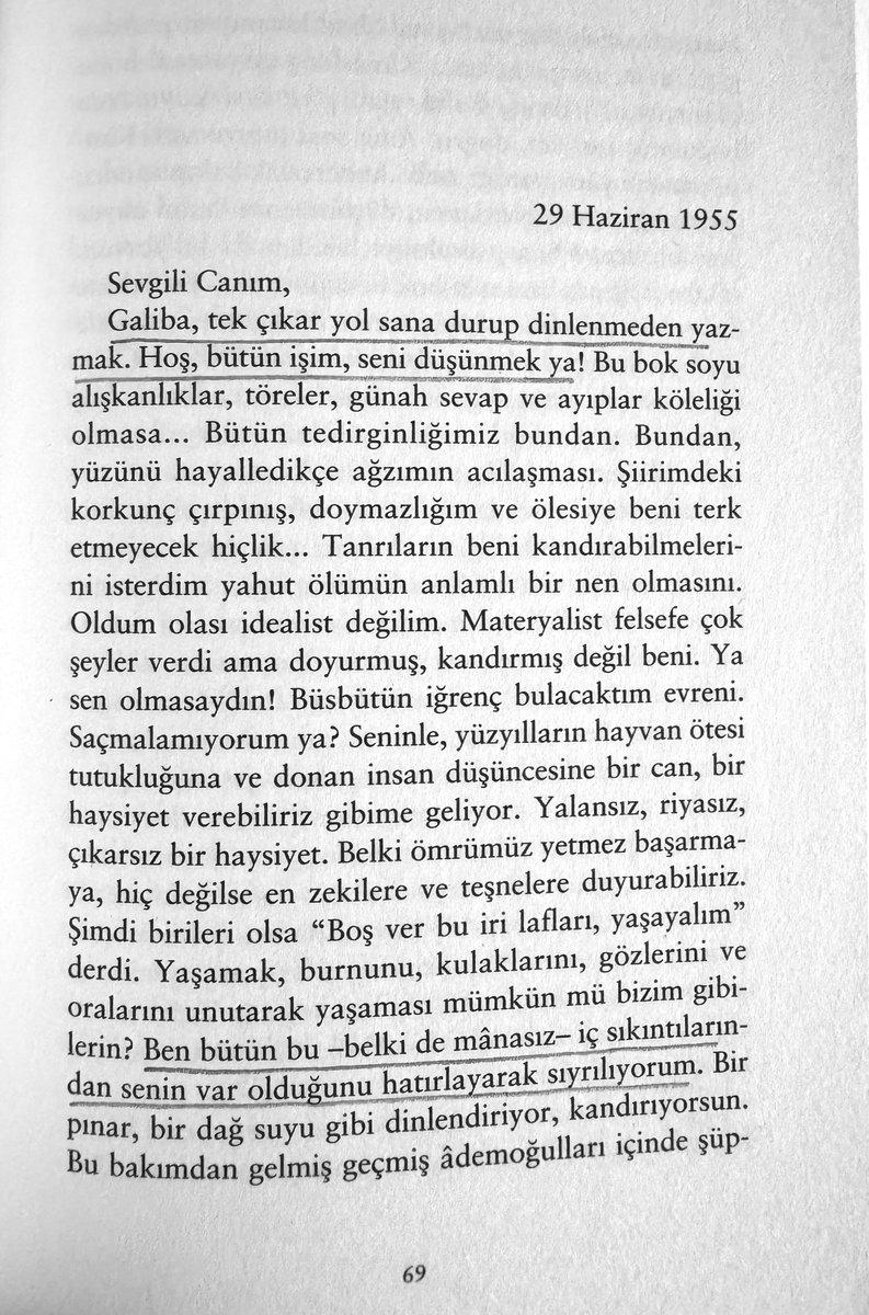 kunefesevdalisi's tweet photo. “ben bütün bu -belki de mânâsız- iç sıkıntılarından senin var olduğunu hatırlayarak sıyrılıyorum.”

ahmed arif, leylim leylim
(23 nisan 1923 - 2 haziran 1991) https://t.co/IGBmL8qkvD