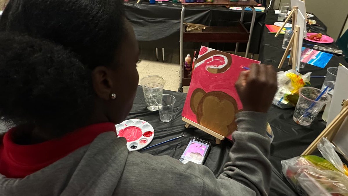 GirlPowerMiami's tweet photo. The girls at Frank C. Martin K-8 Center wrapped up a successful program year with a fun-filled Summer Send- Off! Through a Paint &amp; Sip activity, they brought their dream summers to life using GPR’s signature pink. 🌞 ✨ https://t.co/4JzyCiLhjl