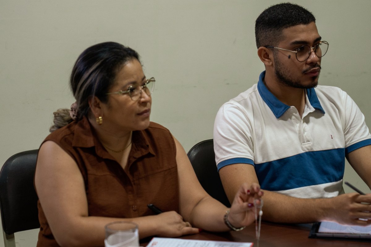 RDSHonduras's tweet photo. La Fundación RDS HN y Go Joven, coordinan esfuerzos para el lanzamiento del concurso “Tú creas, tú decides”, una iniciativa de la Red Regional de Acción Preventiva para Adolescentes y Juventud que promueve la creación de contenidos digitales sobre prevención integral. https://t.co/NBv3ZRs7m5