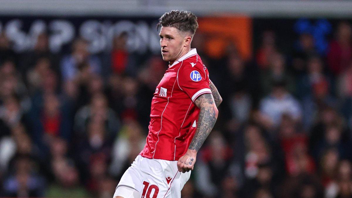Champchatpod24's tweet photo. 🔥 Josh Windass' last two Championship campaigns:

🗓️ 2024/25 (Sheffield Wednesday):

👕 Appearances: 4️⃣4️⃣
⚽️ Goals: 1️⃣3️⃣
🅰️ Assists: 5️⃣

🗓️ 2025/26 (Wrexham):

👕 Appearances: 4️⃣1️⃣
⚽️ Goals: 1️⃣6️⃣
🅰️ Assists: 5️⃣

𝗠𝗥 𝗖𝗢𝗡𝗦𝗜𝗦𝗧𝗘𝗡𝗧. 🫡

#WxmAFC https://t.co/zi6mJyvFRS