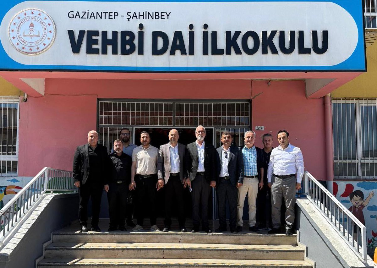 MehmetDemirEBS's tweet photo. “Yeni umutlardan yeni ufuklara…”
@aornek1 @NurullahTekatas @ErtasDincer @alkan1200 @MadKilis https://t.co/TtW7URhcyv