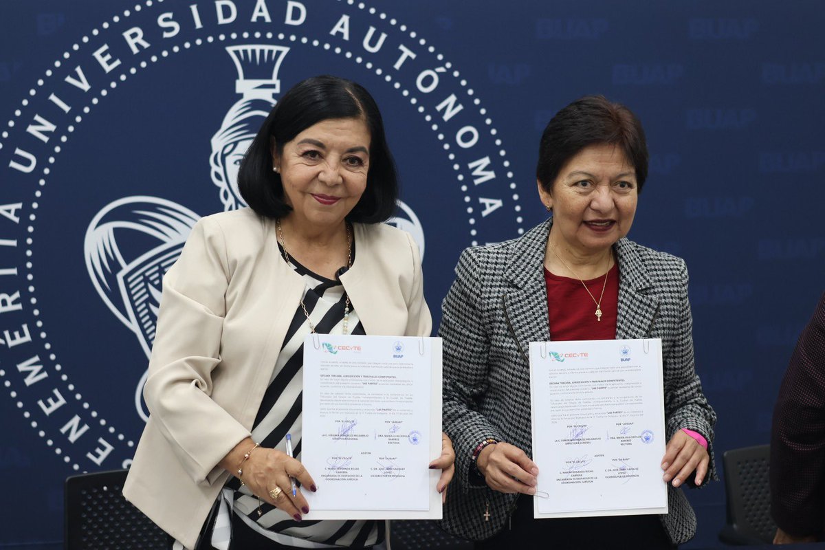 CECyTEPUE's tweet photo. 🤝 Se firmó un convenio de colaboración con la Benemérita Universidad Autónoma de Puebla - BUAP,  con el objetivo de impulsar acciones académicas, de capacitación, investigación y vinculación en beneficio de las y los estudiantes
#PorAmorAPuebla #CECYTEPuebla #HazloEnGrande https://t.co/RCjD2fxXbE