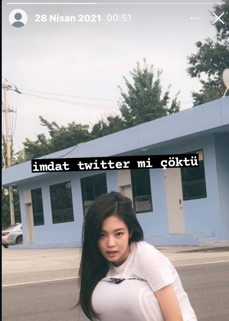 hiladiesmuwh's tweet photo. kanye westle buyuyen kizlarin yaninda biz https://t.co/2gZNsPDJqB