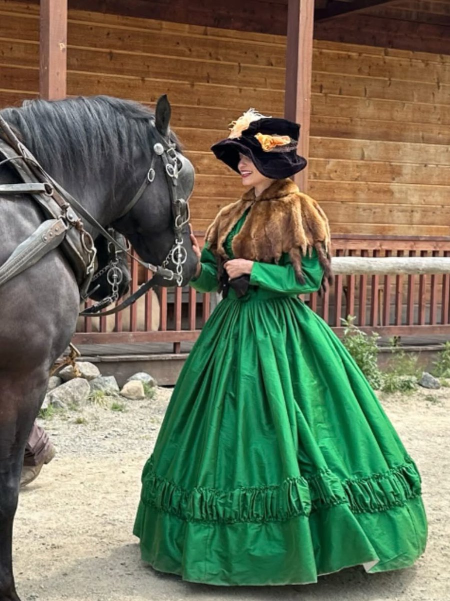 TisdaleJunior's tweet photo. DIANNA AGRON
on the set of her upcoming film, FLINT via @/classicalfashion99 (Posted June 02, 2026) https://t.co/1wLmLW3nib