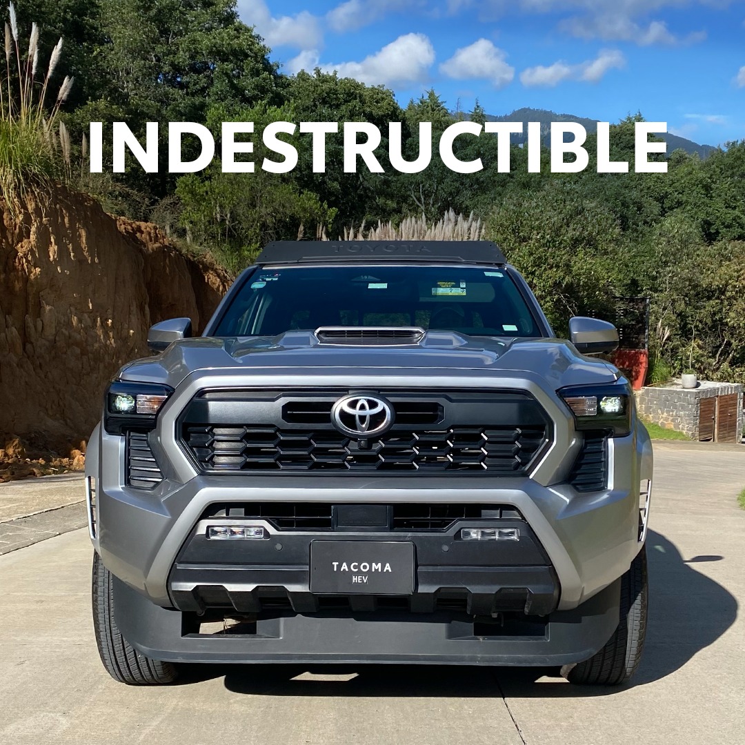 ToyotaMex's tweet photo. Más aventura siempre con Tacoma.
