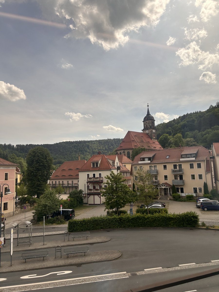 _BrianNotBrain_'s tweet photo. Berlin to Prague by train 🚆 🇩🇪 x 🇨🇿 https://t.co/6vYlX6ILLc