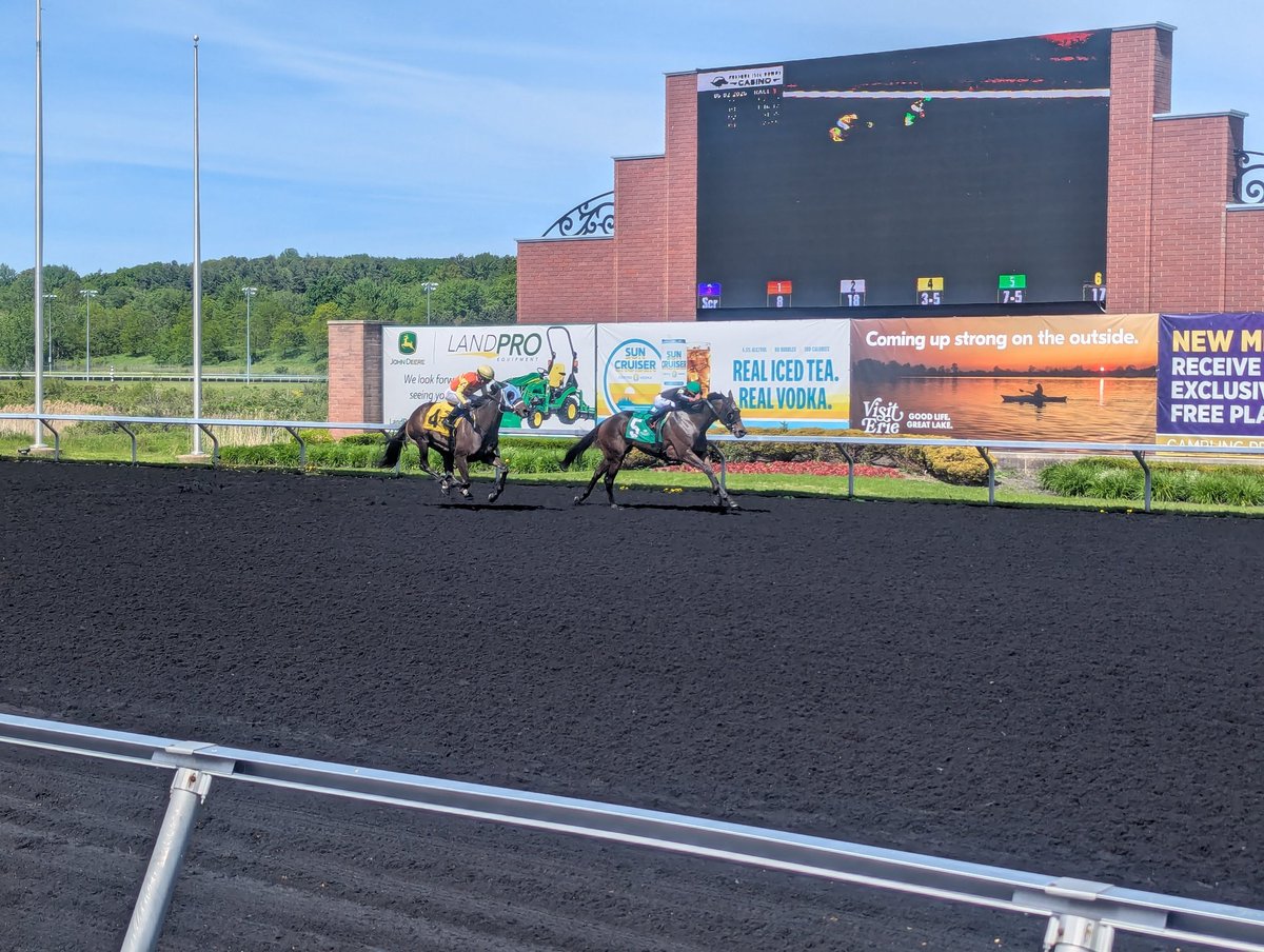 WarfishData's tweet photo. Race 1 Presque Isle https://t.co/t7epGSbreN