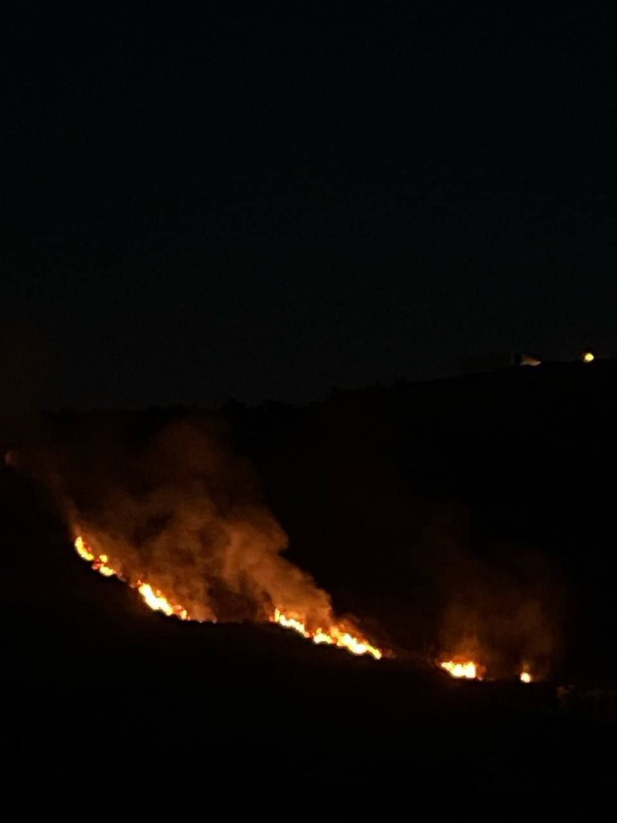 furkanhabernet's tweet photo. 🔴İsrailli işgalciler, Nablus’un güneyinde Filistinlilere ait arazileri ateşe verdi.

Daha fazla haber için tıklayınız👇
https://t.co/9Cg4psap7J https://t.co/o14A9OIVTV