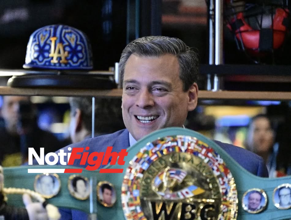 NotiFight's tweet photo. Mauricio Sulaimán lanza ultimátum a Noel Mikaelian y abre la puerta al Benavídez vs Mikaelian https://t.co/Y5LukrRwT3 https://t.co/skQI321NGc https://t.co/P5f68Gfgmv