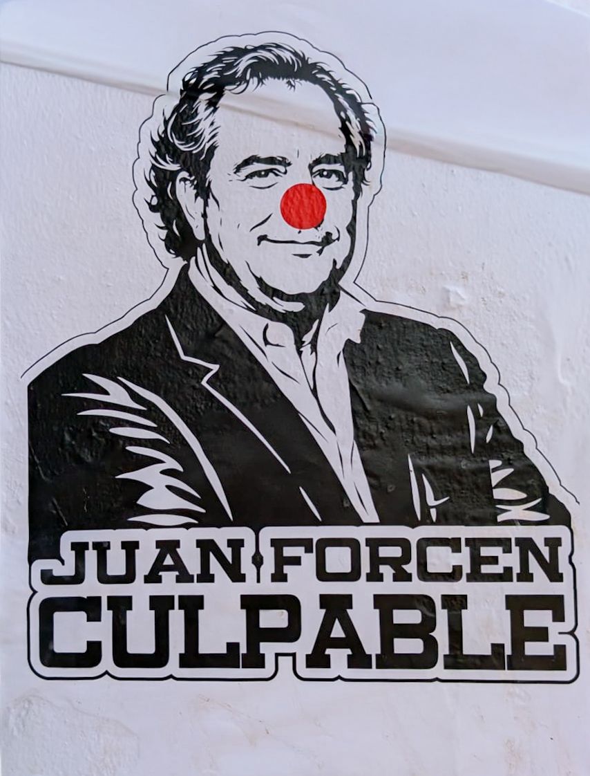 dani_peterpan's tweet photo. Mucha gente apuntando por aquí a Gil Marín, Aguilar... la rama atlética, vamos, pero el que lleva más de una década ahí dentro acumulando poder y ruina a partes iguales es JUAN FORCÉN, ahí hay que apuntar. https://t.co/oR61ApnMKo