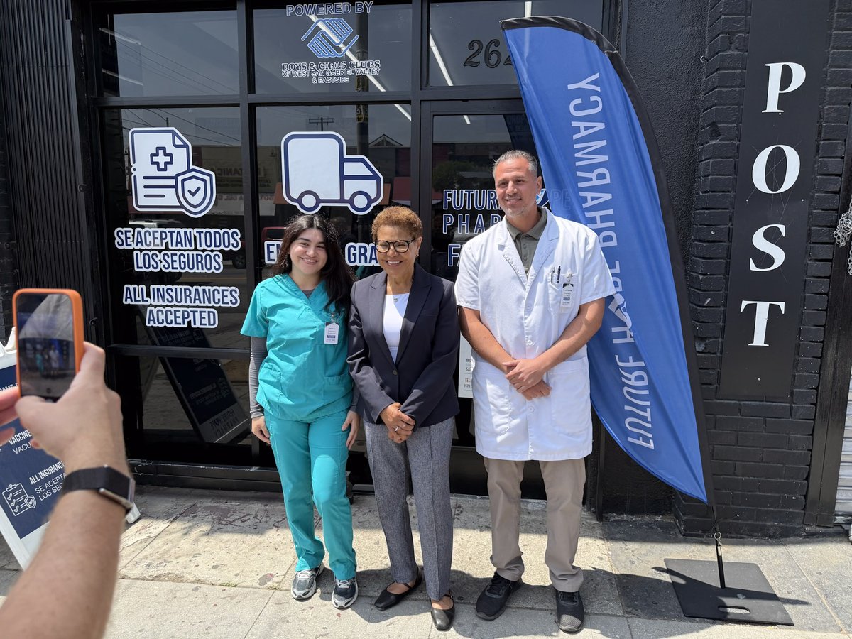 Karen Bass tweet media