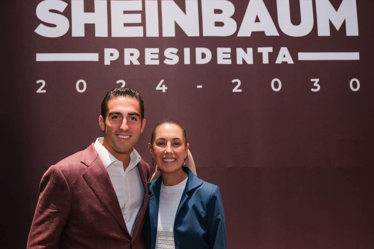 GinoSeguraV's tweet photo. A dos años de la histórica victoria de nuestra Presidenta @Claudiashein, seguimos construyendo el Segundo Piso de la Cuarta Transformación.

Como quintanarroense, me llena de esperanza contribuir a un movimiento que impulsa oportunidades, fortalece la economía, promueve el turismo y construye un futuro más justo.