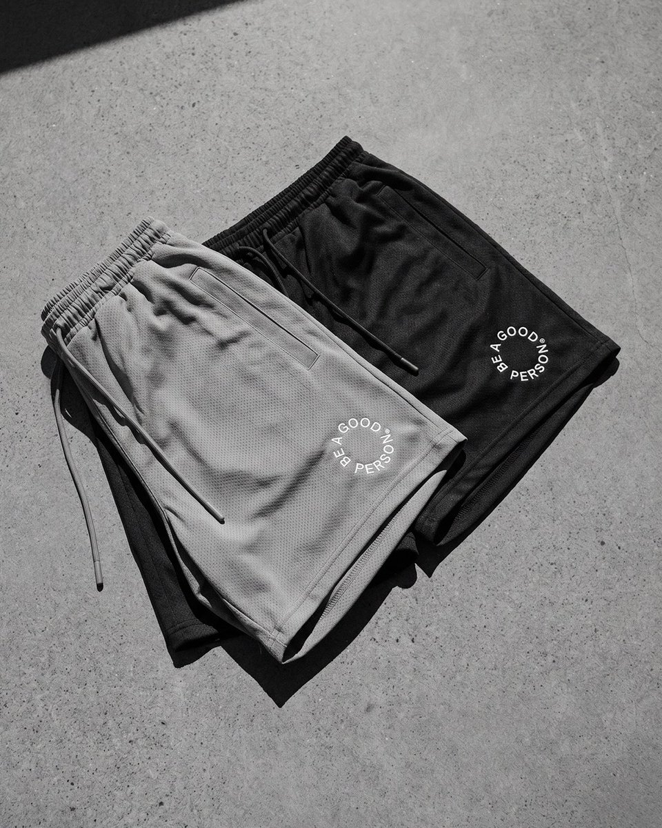 BAGPbrand's tweet photo. Full Circle. A reminder that growth always finds its way back home 🙏

Wear the pieces that represent the journey.

👀 Sign up to be notified first when Summer 2026 Collection drops: https://t.co/zRLnDtYfxn https://t.co/UcHq9jy3lT