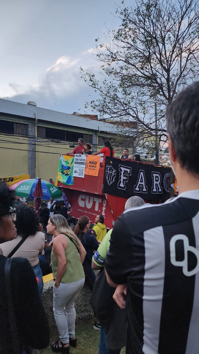 Hiscrevs's tweet photo. Em Belo Horizonte o fascismo não se cria. https://t.co/KggNIU57vZ