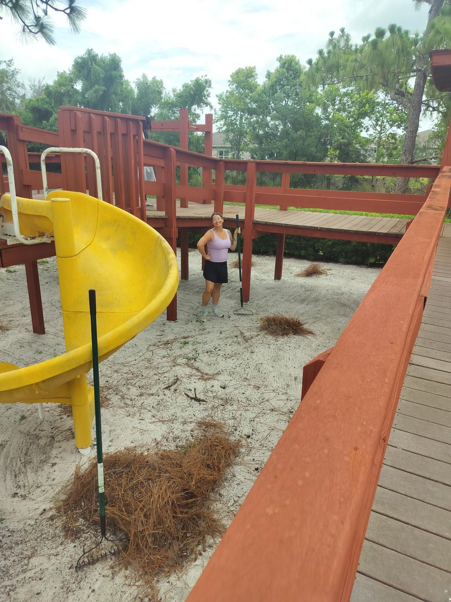 SunFound's tweet photo. ☀️Huge THANK YOU to @texasroadhouse of ChampionsGate FL for spreading sunshine at the Sunshine Foundation Dream Village! Their amazing team weeded cottages, prepared gift bags, cleaned the pool, patio furniture, and playground area, helping make the Village shine brighter! https://t.co/TMgvIt4yMm
