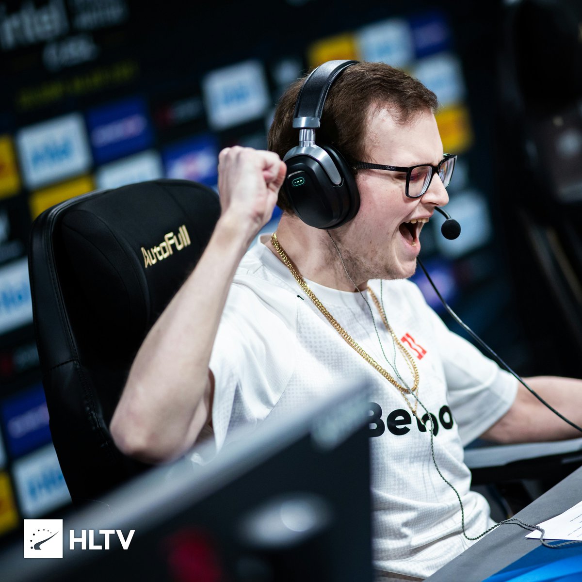 RazedEsport's tweet photo. Top 5 rated players from day one of the IEM Cologne Major Stage 1;

🇷🇺 Boombl4 - 1.57
🇧🇾 gr1ks - 1.53
🇦🇺 nettik - 1.48
🇦🇺 asap - 1.42
🇺🇸 Grim - 1.41 https://t.co/8CSZntKgAP