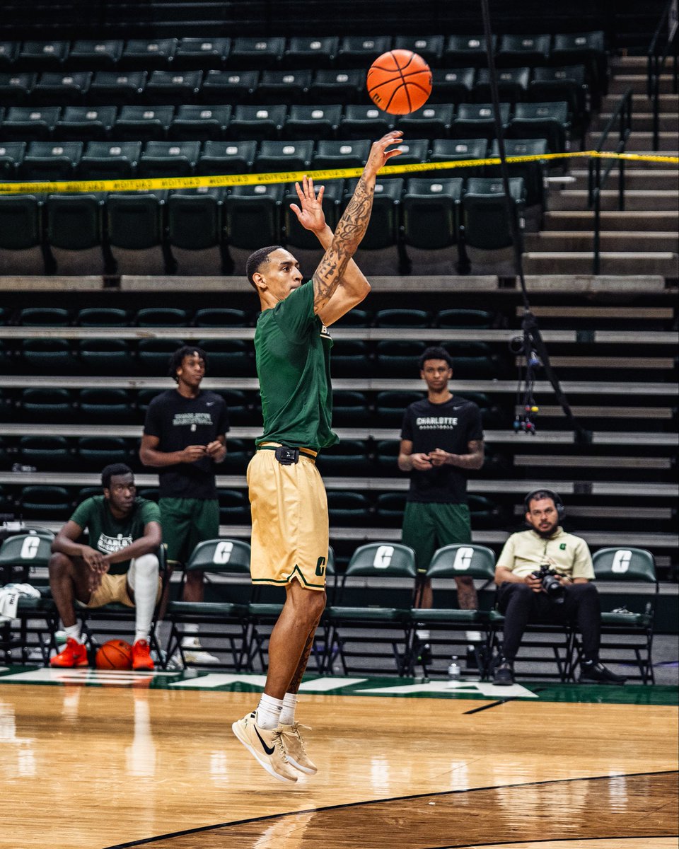 CharlotteMBB's tweet photo. 𝙎𝙩𝙖𝙘𝙠𝙞𝙣’ 𝘿𝙖𝙮𝙨 💰 https://t.co/DkgyoTSMlI