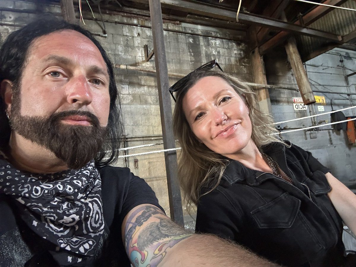 montepittman's tweet photo. Here comes the sun https://t.co/PZs2muz5wK