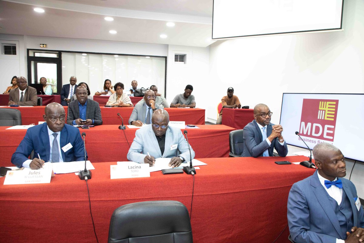 pejedec's tweet photo. Du 1er au 4/6/2026 à MDE Abj, le #BCPEMPLOI organise une formation au profit des Directeurs Généraux d’Administration des Régions
Les participants renforceront leurs compétences en pilotage stratégique, gouvernance et supervision des projets mis en œuvre dans le cadre de la #MOD. https://t.co/eHonTcxtIo