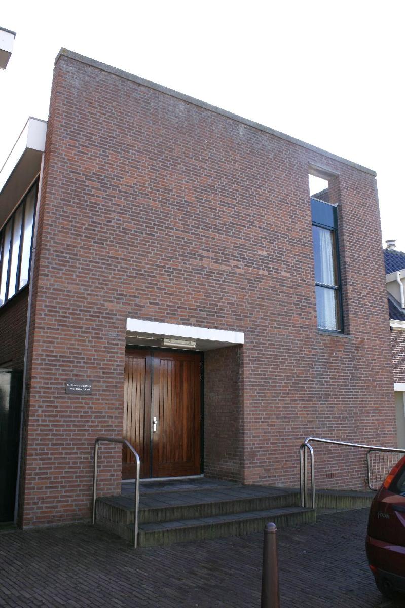 GerGemInNed's tweet photo. Niels en Gerben hebben vanavond in Katwijk belijdenis van het geloof gedaan. 

De dienst werd geleid door ds. D.E. van de Kieft en had als thema de uitnemendheid van Jezus Christus boven alles (Filippenzen 3)

#kerk #geloof #Katwijk foto: KerkNL https://t.co/pSiZmfP0in
