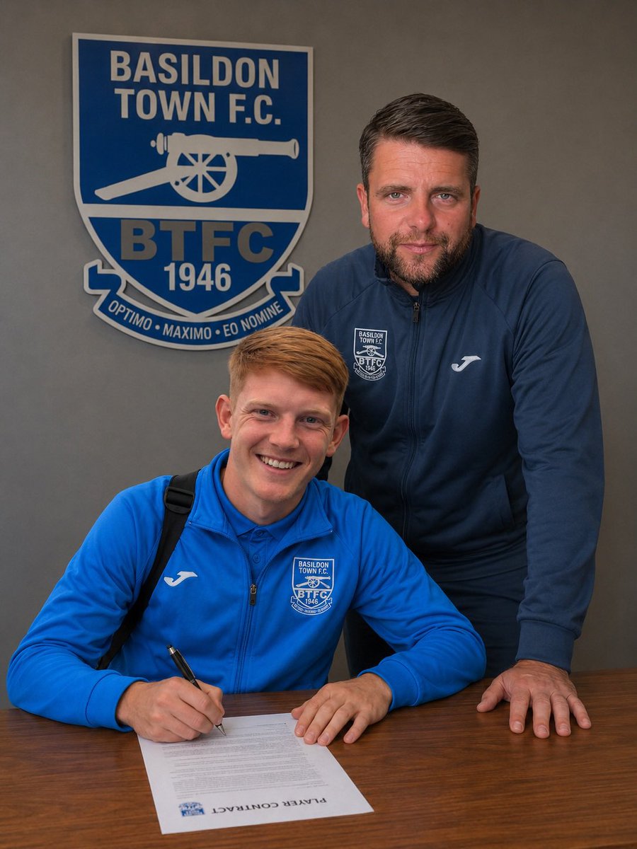 BasTownFC's tweet photo. ⚽️⚽️ WE HAVE AN ANNOUNCEMENT ⚽️⚽️

We are delighted to say that Jake Littmoden will be staying with us for another season 

#UTT https://t.co/hBTZMWH3Kh