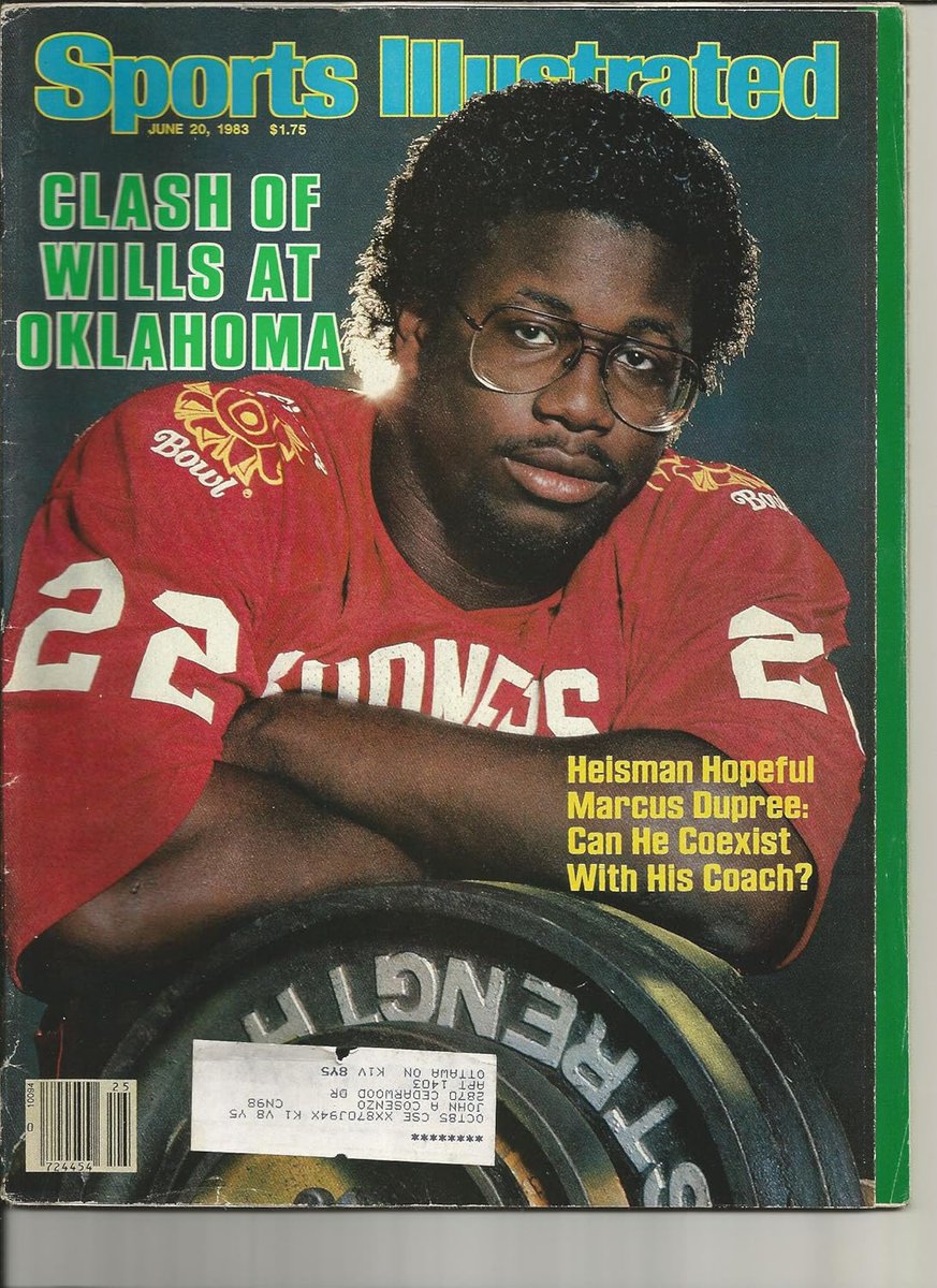 wisconsinsane's tweet photo. @KalshiFB @RealMarcusDupre - One of the all time greats! https://t.co/1ZaVEAvRGY