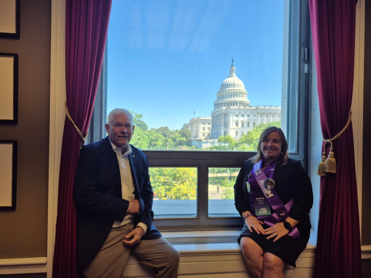 ALZNCT's tweet photo. Thank you to @PeteSessions for meeting with our advocates to discuss opportunities to support the fight to #ENDALZ. https://t.co/c3RkH5K38h