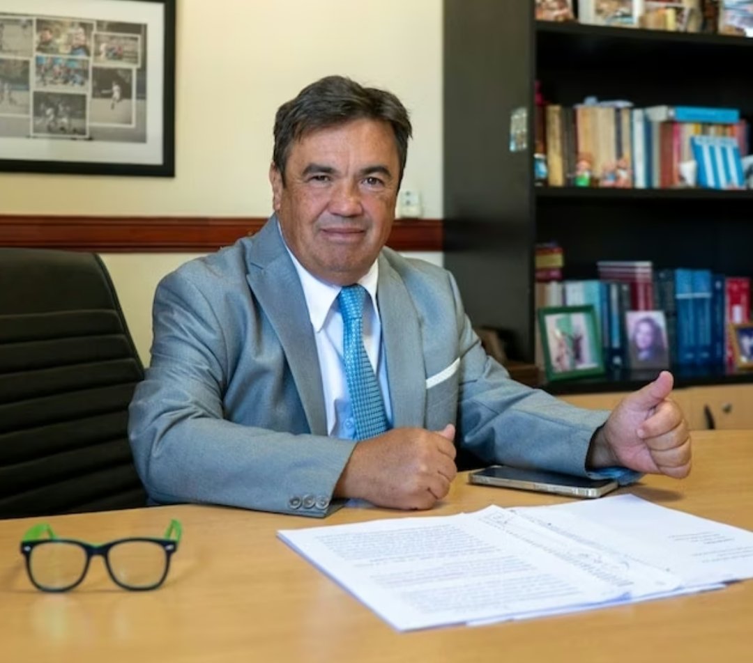 AlberCarp4's tweet photo. EL FISCAL GUILLERMO MARIJUAN 
ORDENÓ QUE SE INVESTIGUE 
AL GOBIERNO SOBRE PRESUNTA DISCRIMINACIÓN,
POR PEDIR RETIRAR EL PLIEGO
DEL SENADO DE,
MARIA VERÓNICA MICHELLI 
LIMPIA DE PRONTUARIO, 
SE PRESENTÓ PARA EL CARGO;
JUEZ DEL TRIBUNAL FEDERAL DE LA PLATA
LA ROSADA ORDENO RETIRAR https://t.co/Hm4yGCxZnB