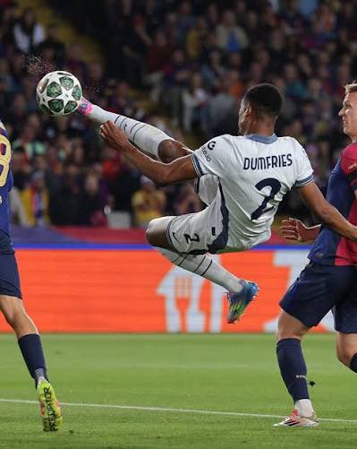 the_marcoli_boy's tweet photo. @FabrizioRomano Damn we signed Barcelona’s owner https://t.co/jkWPEJ9O8e