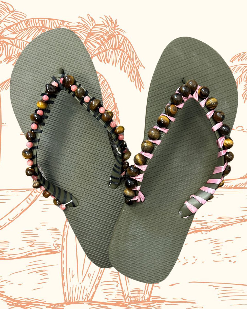 ActonCitLibrary's tweet photo. Gemstone Beaded Flip Flops @ West! Tues, June 9, 11AM—12PM, West Acton Citizens' Library. For Adults! Bring a pair of last year's flip flops! Sign up on the program page on our website here: https://t.co/pb7dfPWuIa 

See bio for accessibility info. https://t.co/Y89fA9yEVA