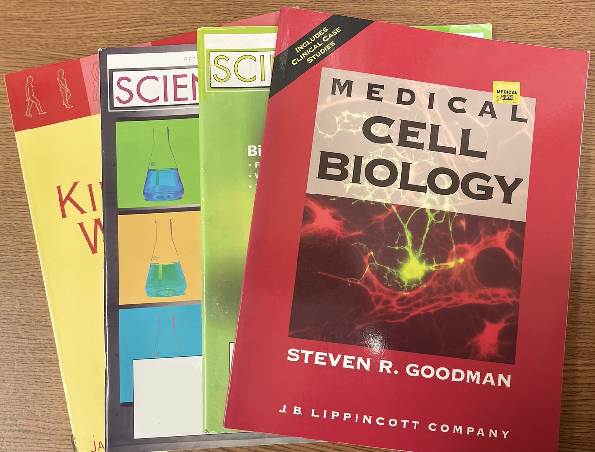 RegentoftheSun's tweet photo. Found a pile of free science-related books outside a classroom. 

Score ‼️ https://t.co/0qZdiLSfMP