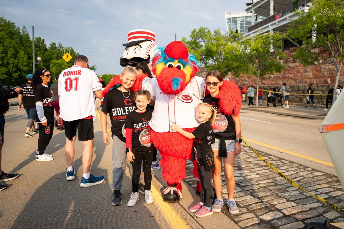 RedsCommunity's tweet photo. 🔈Reds fans, we are just a few days away from the 25th annual Ohio 529 CollegeAdvantage Redlegs Run presented by TriHealth at Great American Ball Park this Saturday, June 6!

Limited space is available for these events, so sign up today and don’t miss out!

As a reminder, when you participate in the Redlegs Run it’s more than pushing for your personal best or having a fun fitness event with friends and family – you’re supporting the Reds Community Fund’s mission to improve the lives of kids through baseball, softball, education, and community building programs.