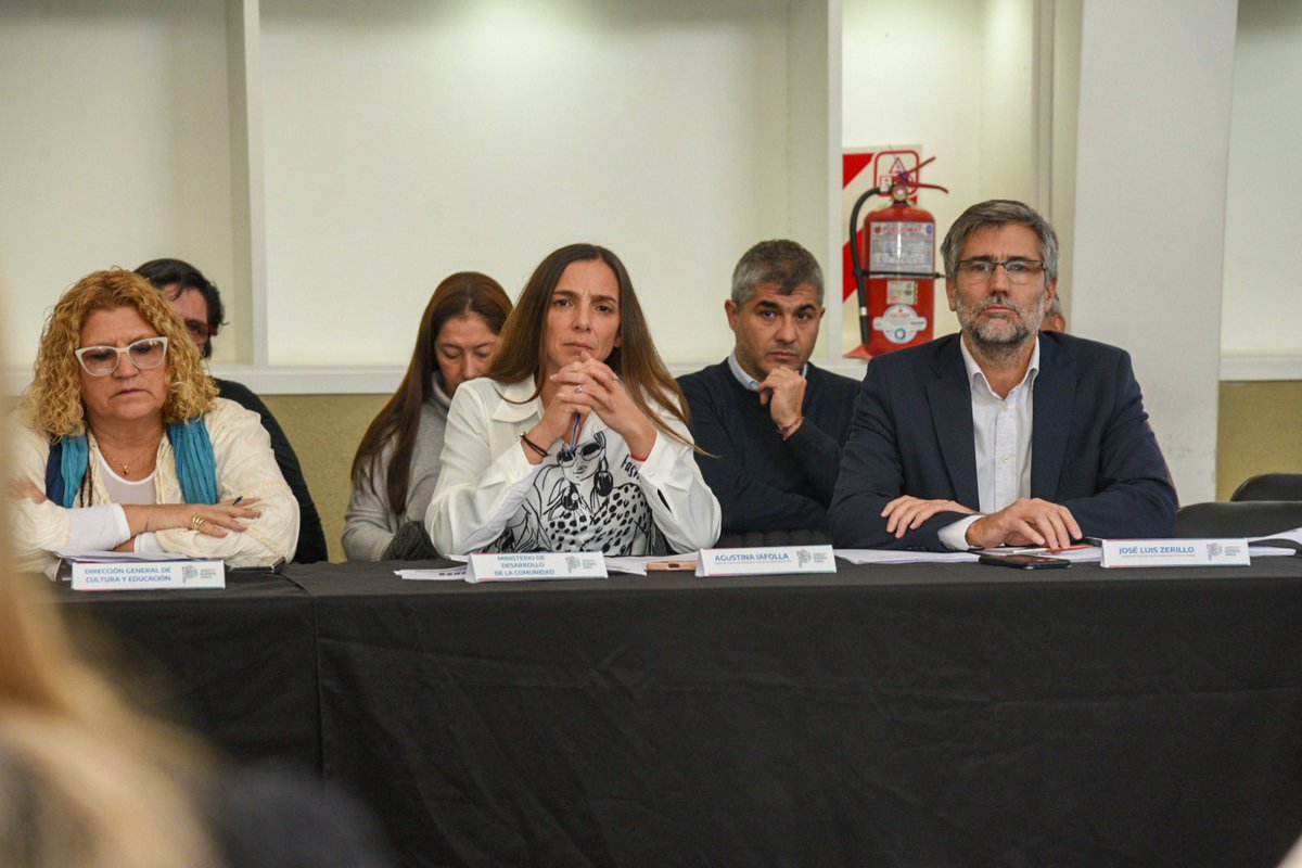 OrgNinezBA's tweet photo. ✅ Se reunió la Comisión Interministerial para la Promoción y Protección de los Derechos del Niño 

El OPNyA es autoridad de aplicación de este espacio. La Comisión busca mejorar los recursos del Estado provincia para asegurar el goce pleno de los derechos de NNyA https://t.co/wA3GGDeoxg