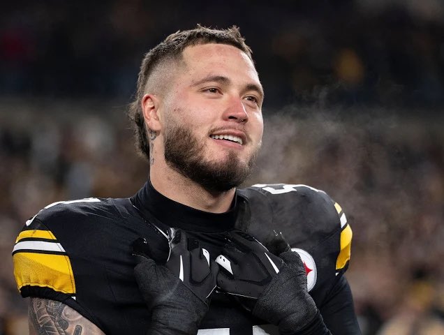 nflrums's tweet photo. 🚨 The Pittsburgh Steelers are signing LB Nick Herbig to a 4-year/$100M extension ($25M APY) with $42M guaranteed https://t.co/pNPeugLTFx