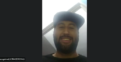 Galache0's tweet photo. Que cojonazos hace lolito? https://t.co/ShtFwxYol1