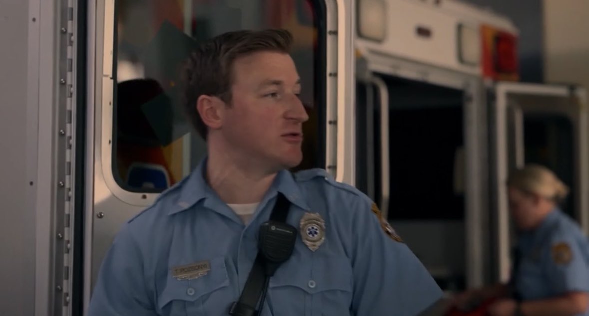 taynicked's tweet photo. rewatching the pitt and everytime i see this paramedic i have to do a double take cuz i think cale makar somehow joined the cast https://t.co/gUPxCUhcYl