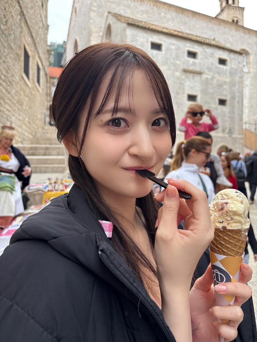 uchinonno1's tweet photo. オ��ショットの紗耶🍨🍦

アイスを食べる姿も可愛すぎる🩵❤️

＃金川紗耶　＃好きのグラデーション　＃アイス https://t.co/FMWSyfdMrK