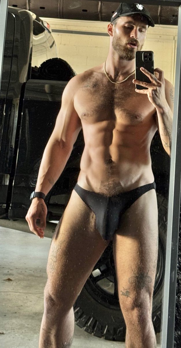 AdonisGayHot's tweet photo. HOT MENS COLLECTION
By Alonso
#HotMensByAlonso
#HombresDesnudos 
#NakedMens https://t.co/q2ioeMNq0y