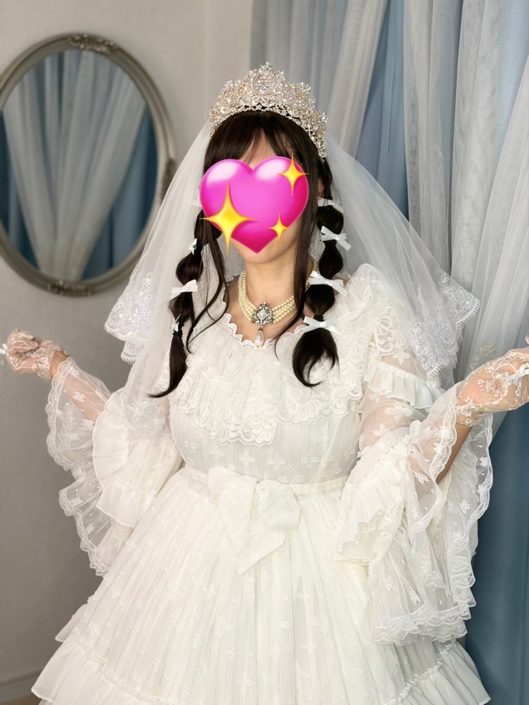 OPH1202's tweet photo. 姫袖👸ロリィタウェディング👰✨

#ゴージャスコース https://t.co/hNaKoAb6as