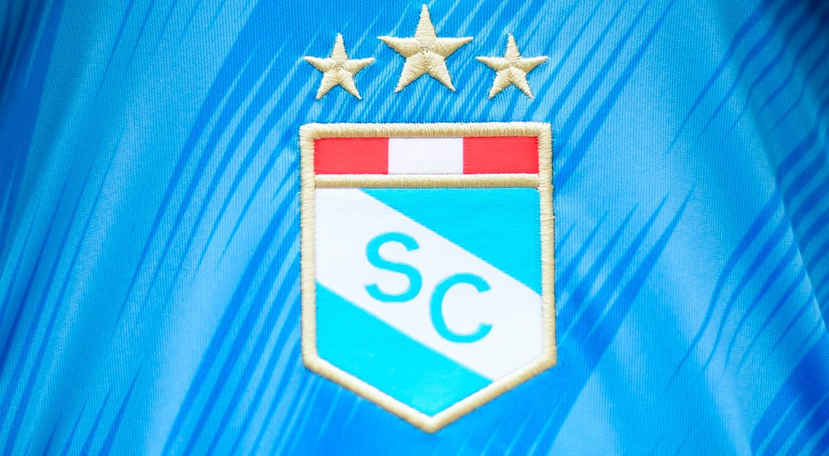 becomecsm's tweet photo. 🚨 BOMBAZO!!!💣

En Sporting Cristal se habría llegado a un acuerdo entre dirigentes y jugadores para traer a Ignacio Da Silva a la Florida aprovechando su visita al país usando el dinero obtenido por CL.

El defensor brasileño llegaría en calidad de SECUESTRADO.

Vía: @ADCismo https://t.co/AQFVPnKny0
