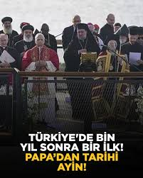 Medyalanlar's tweet photo. "İnancımıza ve medeniyet değerlerimize aykırı söylem ve semboller" diyor zevzek!

-Papa gelip ayinler düzenlediğinde,
-Reisin "Bizde gerçek din özgürlüğü var" dediğinde,
-"Din özgürlüğü ve ibadethaneler tarih boyunca güvencemiz altında olmuştur" dediğinde, neden gıkın çıkmadı? https://t.co/4jC1W6kIqs