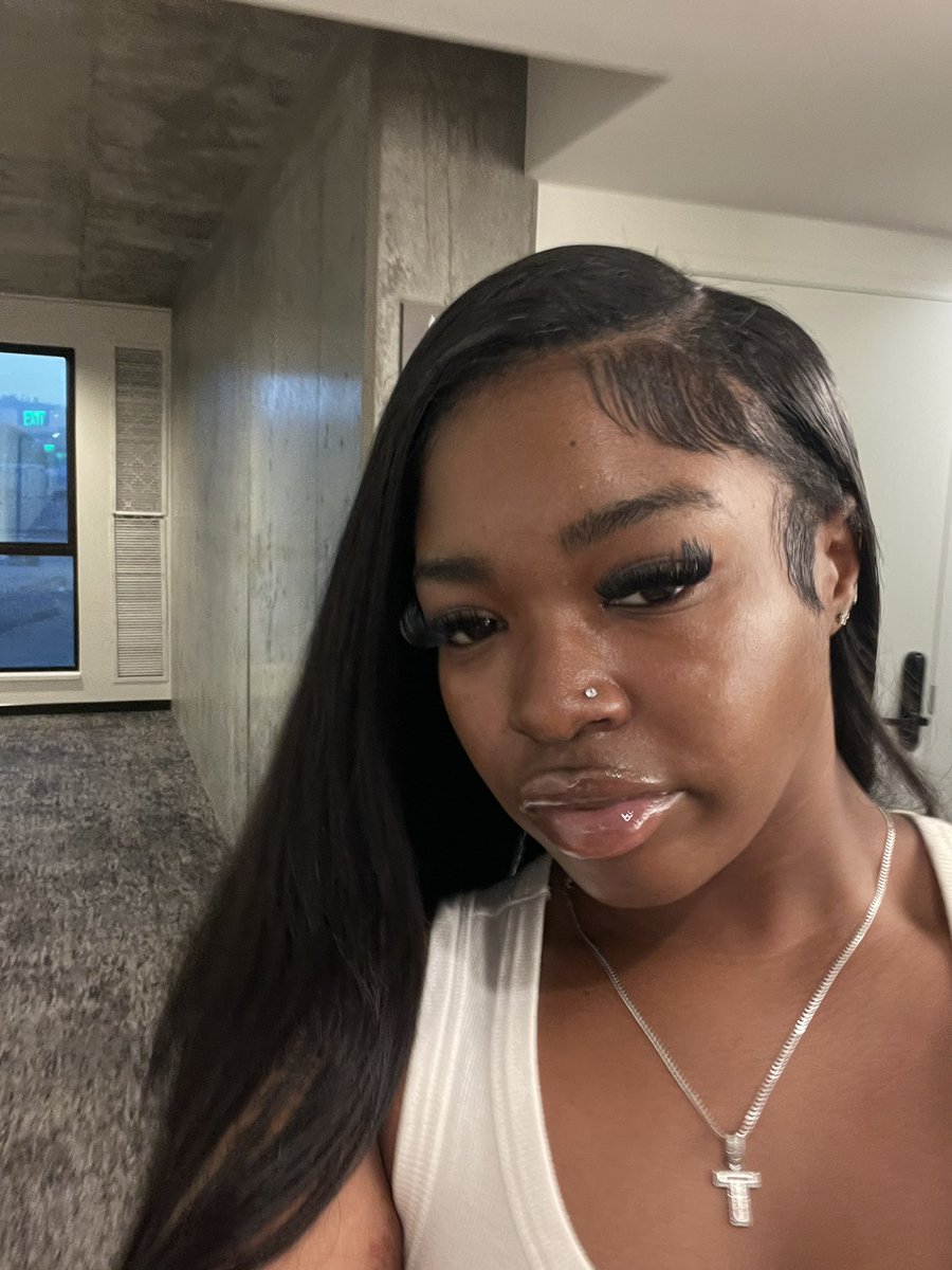 trinelizee's tweet photo. https://t.co/3dqH98sVYF