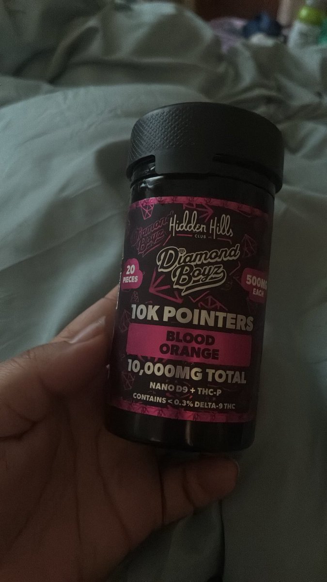 stimangel's tweet photo. Im abt to be insanely high + 🧠 🪦 https://t.co/M4dlnWxEnc