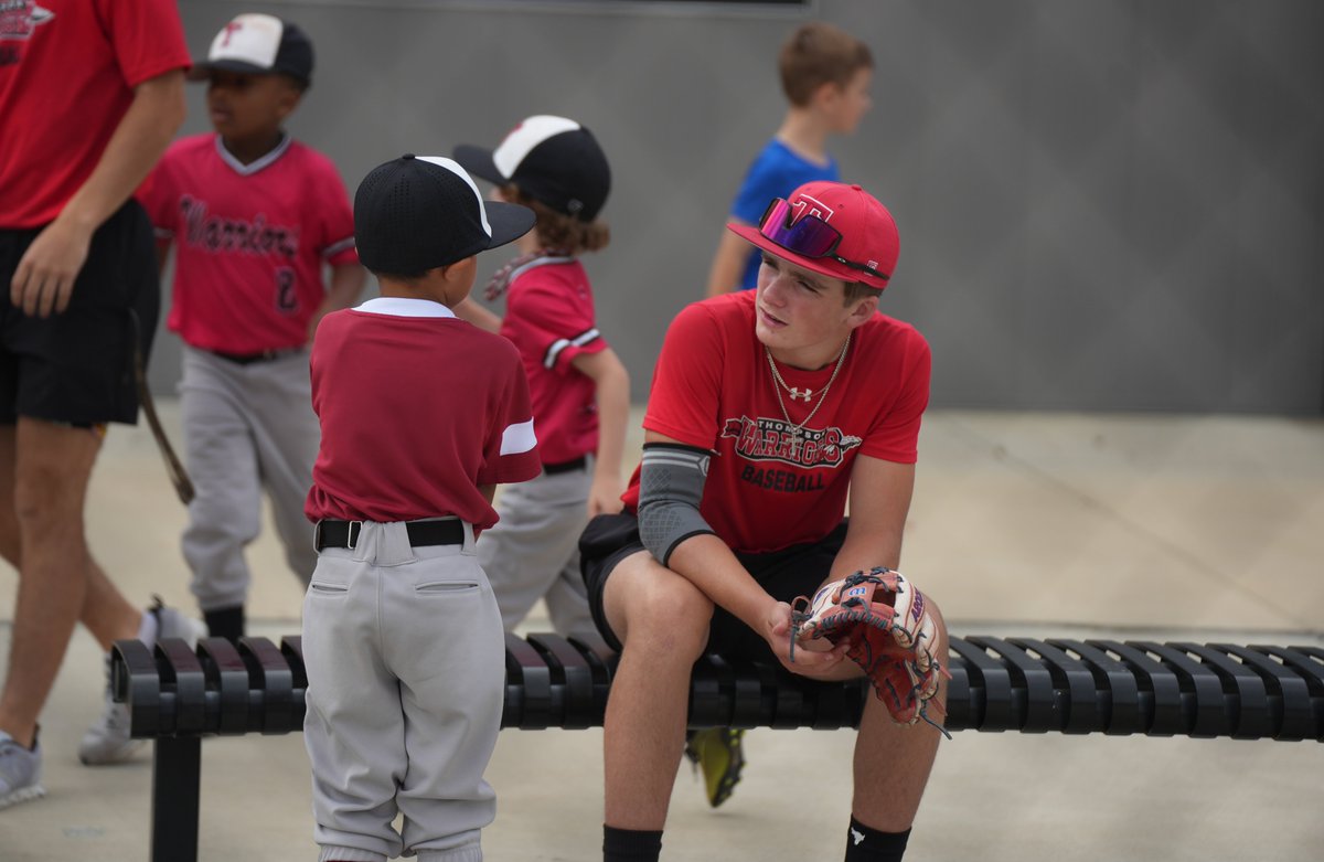 andrewtsimonson's tweet photo. Thompson baseball gave back to the community with its annual baseball camp as the present and future Warriors came together for a week of developing skills and relationships.

Story/Photos: https://t.co/qQeaOrTJWf https://t.co/AXz64xAhUj