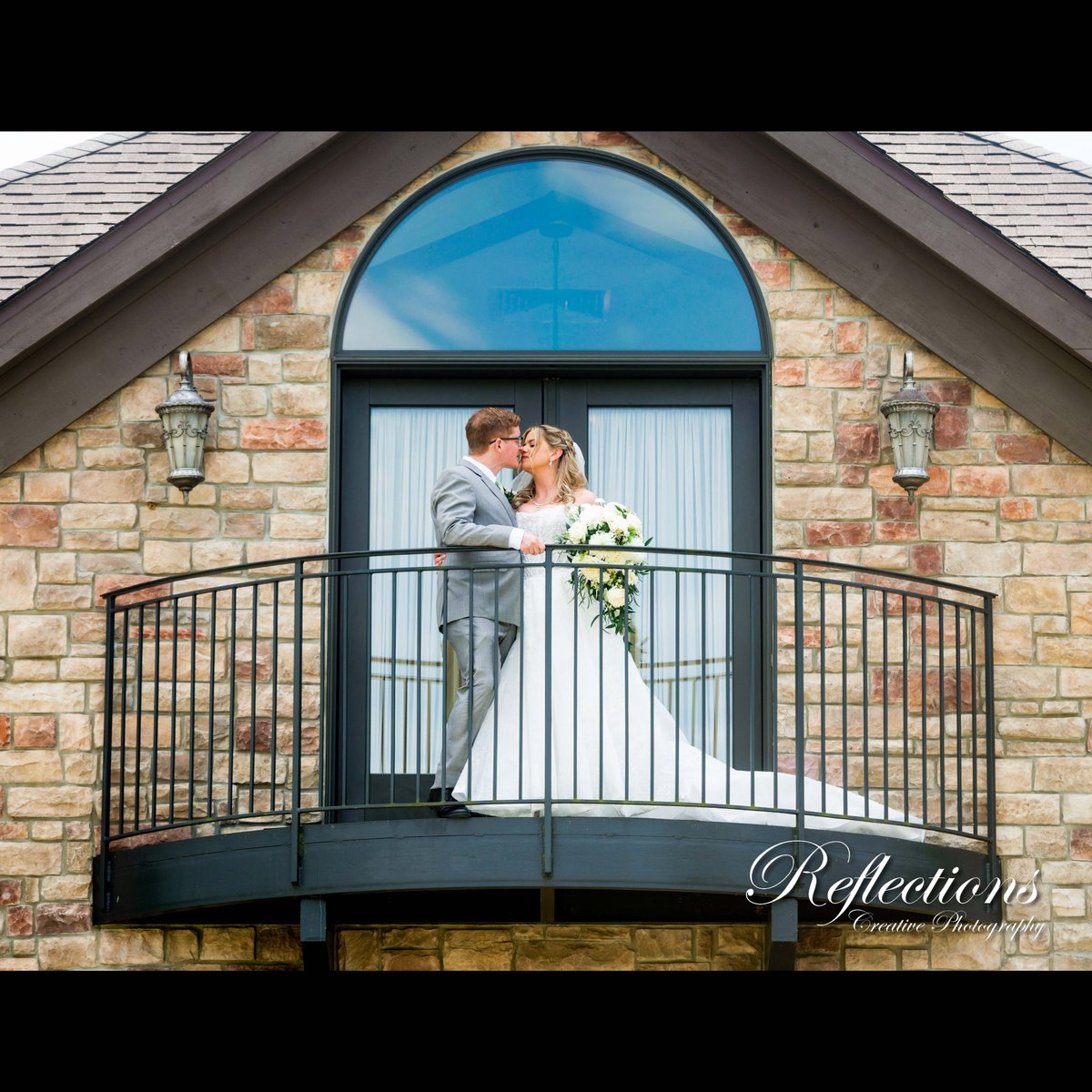 lancewek's tweet photo. SNEAK PEEK #1 from Katie &amp; Eric's Sunday Wedding at the Stroudsmoor - stunning day! #stroudsmorecountryinn #reflectionscreativephotography https://t.co/HUkJo0s78O
