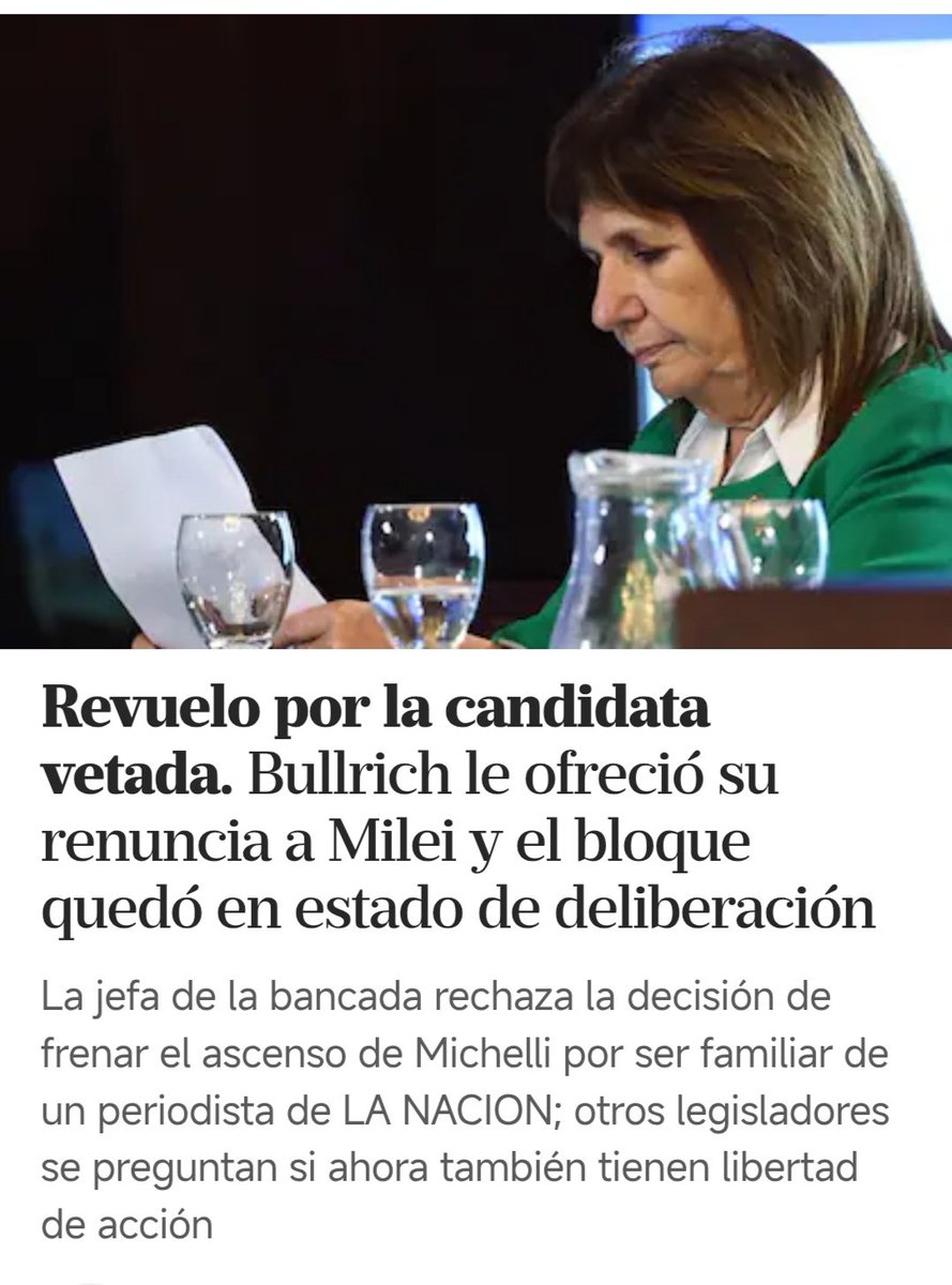 MensajeroDelZar's tweet photo. En 2001 Bullrich renunció un mes antes del hecatombe.
#TMAP ? https://t.co/IIIKgxRJaG